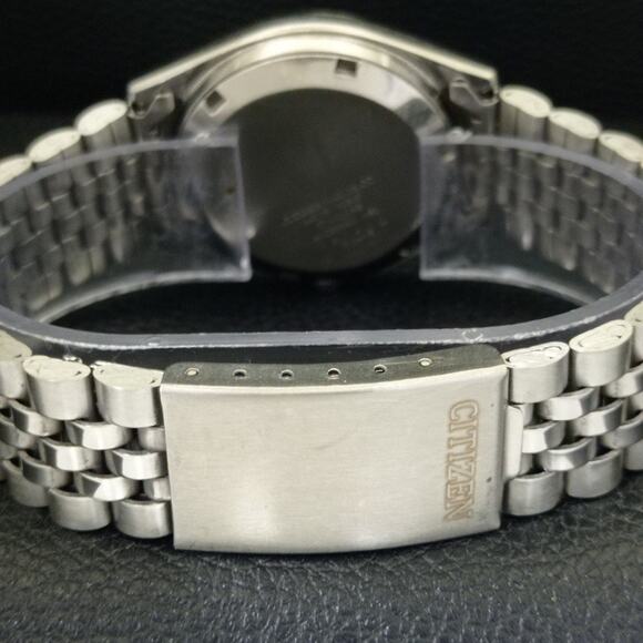 Vintage 1987 Citizen Automatic Mens Silver Watch W/daydate & Blue accents - Picture 2 of 10